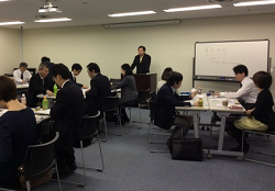 社労士が研修講師として活躍する法